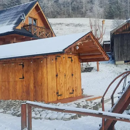 W Dolinie Ciszy Pieniny Chalé