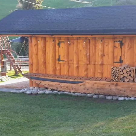 W Dolinie Ciszy Pieniny Chalet *